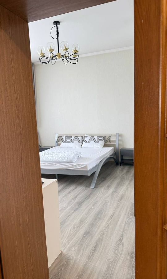 3-комнатная Свободный проспект, 64Г  за 90000 руб/мес фото 13