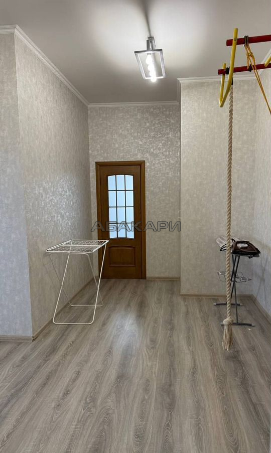 3-комнатная Свободный проспект, 64Г  за 90000 руб/мес фото 21