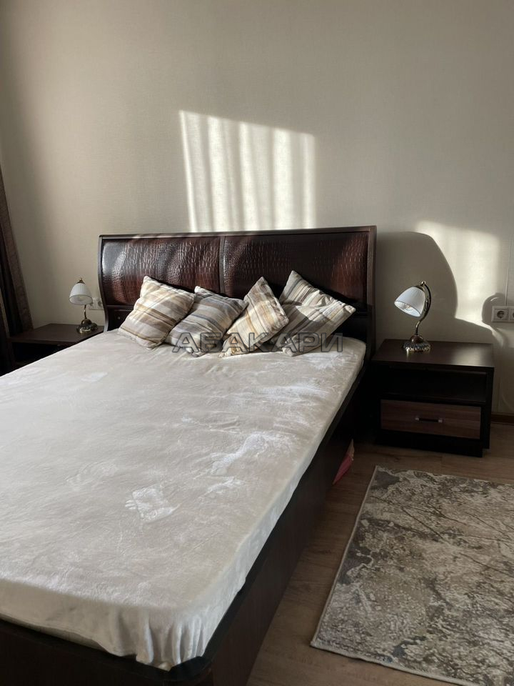 2-комнатная улица Копылова, 21  за 60000 руб/мес фото 1