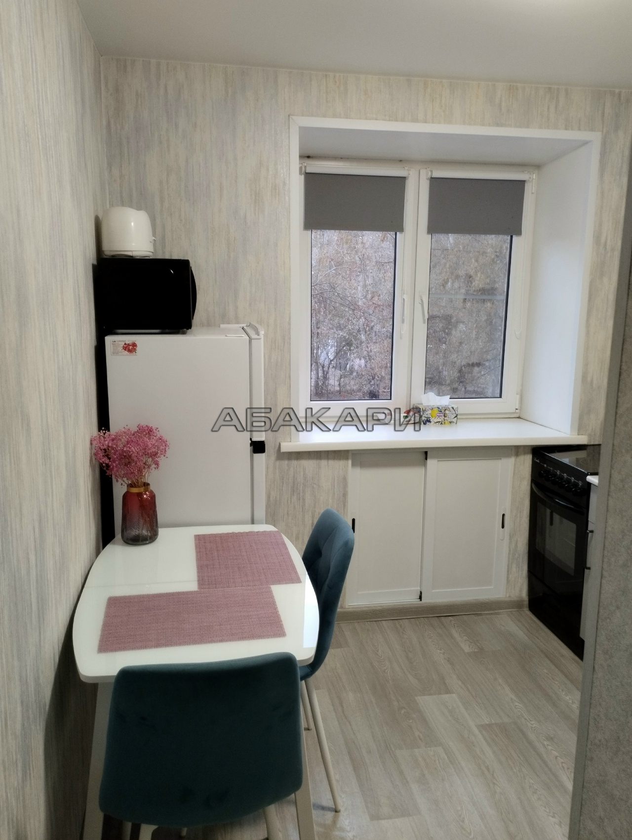 1-комнатная Свердловская улица, 55  за 35000 руб/мес фото 3