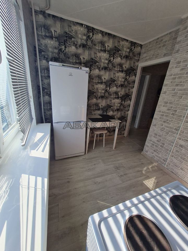 1-комнатная проспект имени Газеты Красноярский Рабочий, 124 за 30000 руб/мес фото 2 1-комнатная проспект имени Газеты Красноярский Рабочий, 124 за 30000 руб/мес фото 2