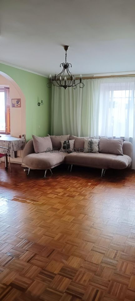 4-комнатная улица 8 Марта, 20  за 50000 руб/мес фото 3