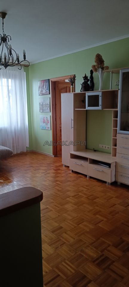 4-комнатная улица 8 Марта, 20  за 50000 руб/мес фото 5