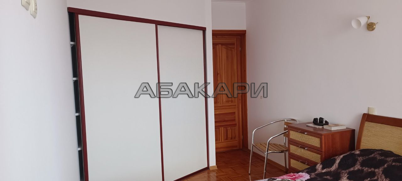 4-комнатная улица 8 Марта, 20  за 50000 руб/мес фото 13