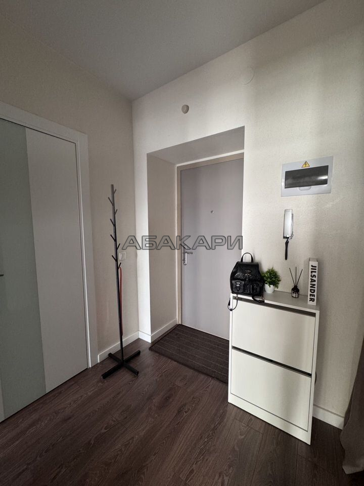 1-комнатная улица Авиаторов, 4В  за 50000 руб/мес фото 3