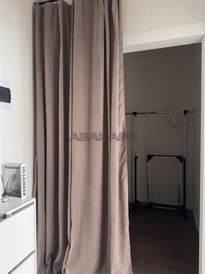 1-комнатная улица Авиаторов, 4В  за 50000 руб/мес фото 6