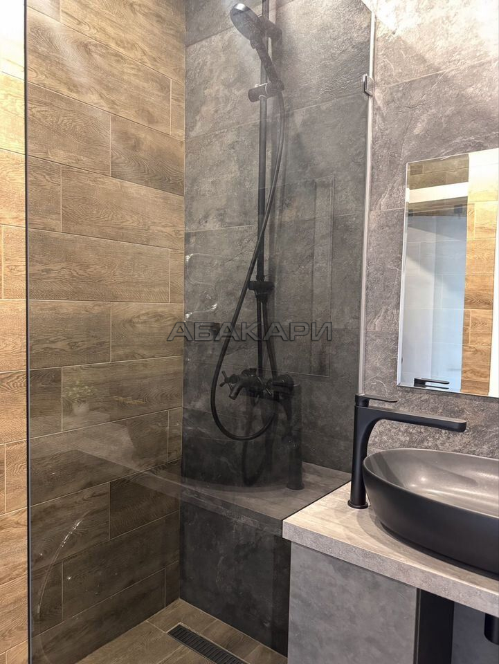 1-комнатная улица Авиаторов, 4В  за 50000 руб/мес фото 10