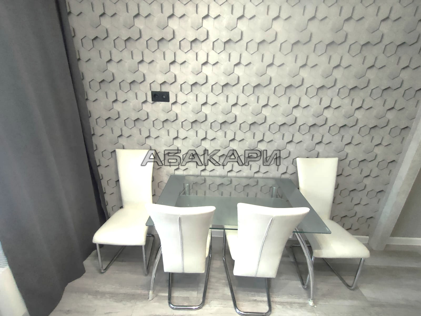 1-комнатная улица Молокова, 10  за 35000 руб/мес фото 3