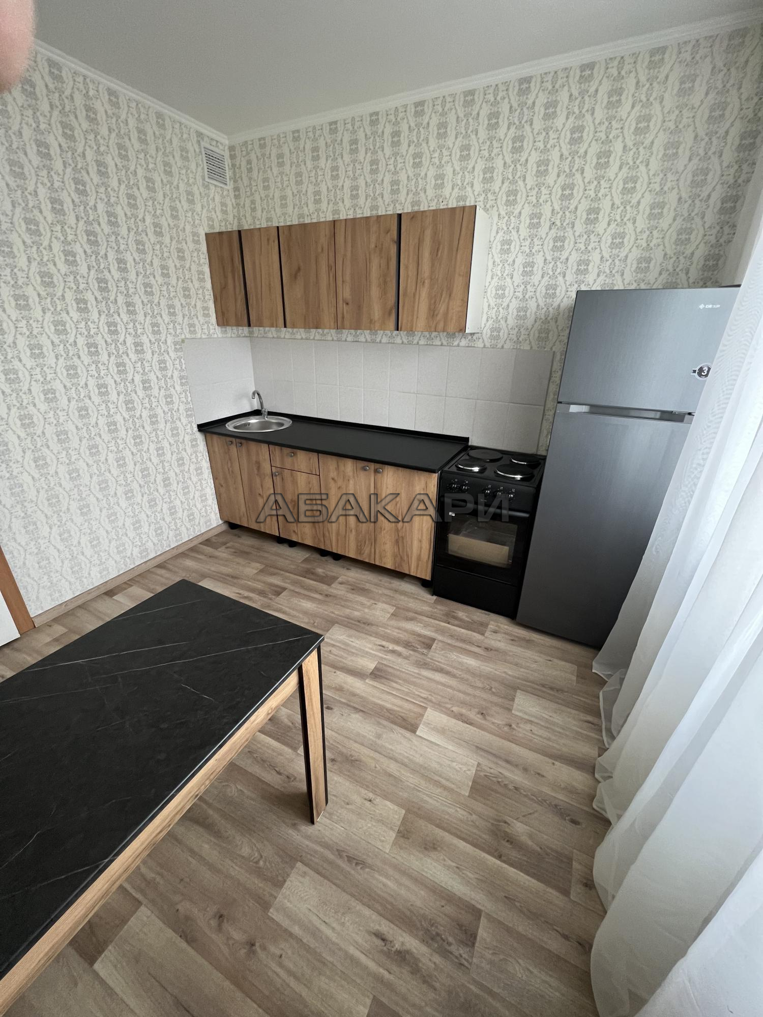 1-комнатная улица Батурина, 19 за 34000 руб/мес фото 3 1-комнатная улица Батурина, 19 за 34000 руб/мес фото 3