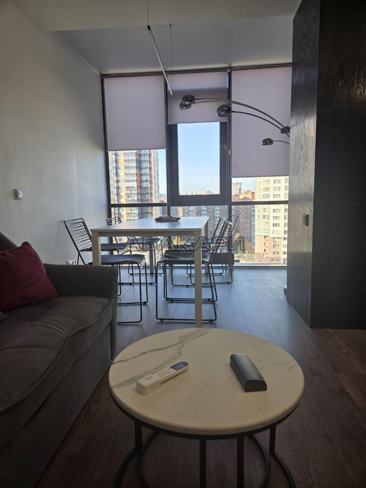 2-комнатная улица Авиаторов, 34  за 55000 руб/мес фото 8