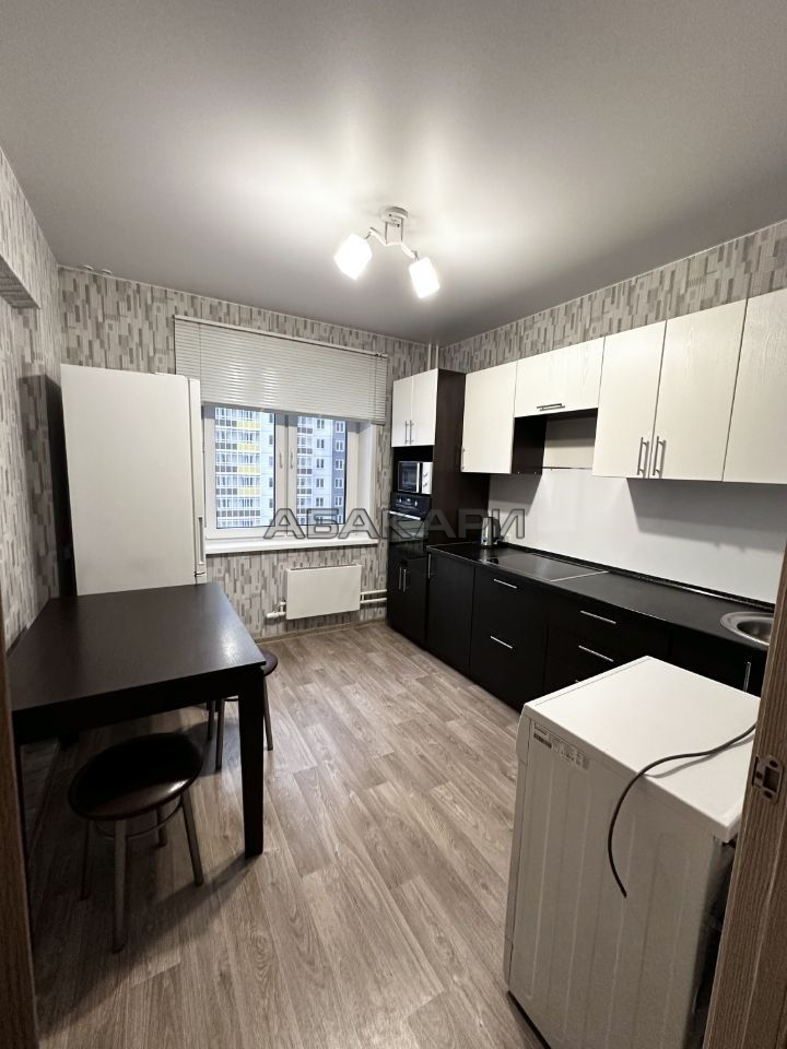 3-комнатная улица Партизана Железняка, 55  за 56000 руб/мес фото 4