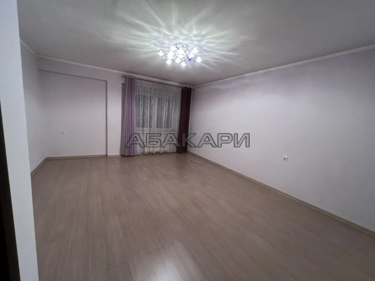 3-комнатная Свободный проспект, 72А  за 45000 руб/мес фото 5