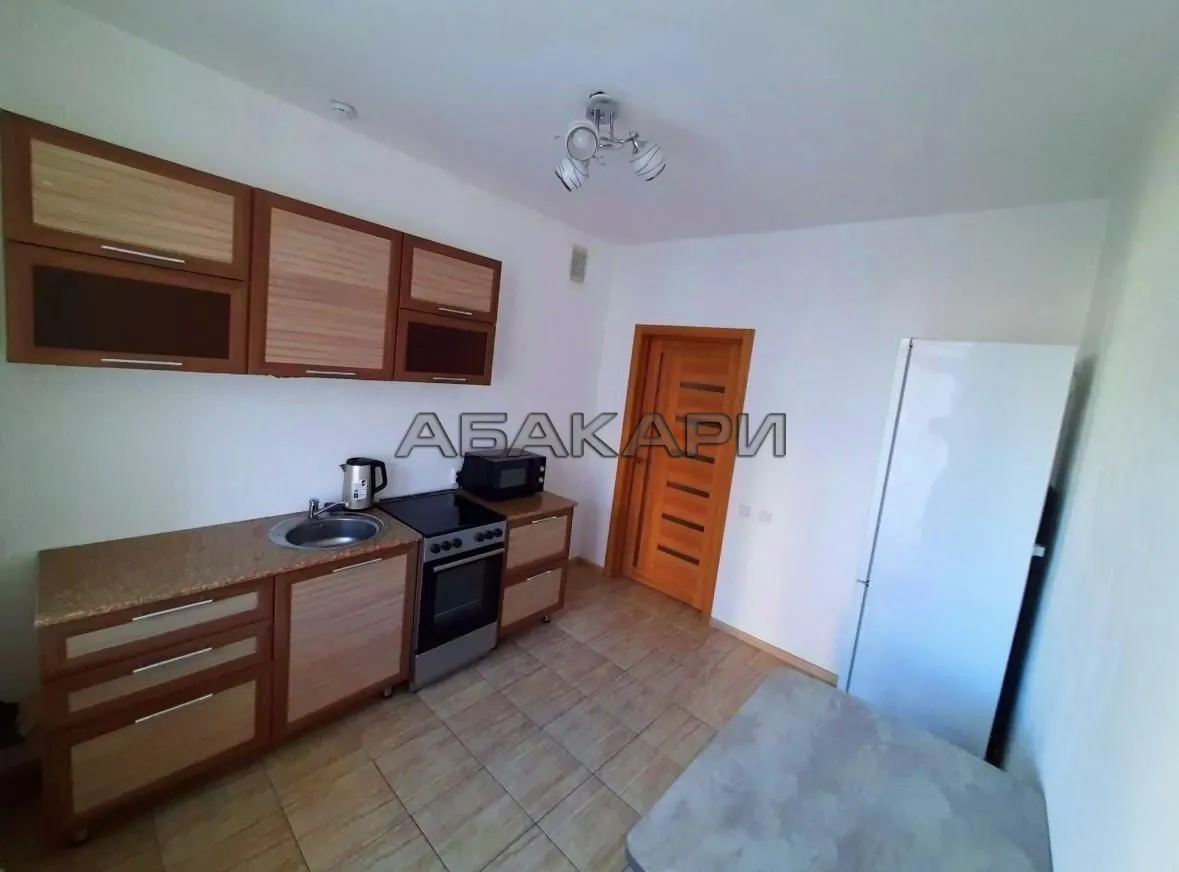 1-комнатная улица Борисова, 38  за 30000 руб/мес фото 1