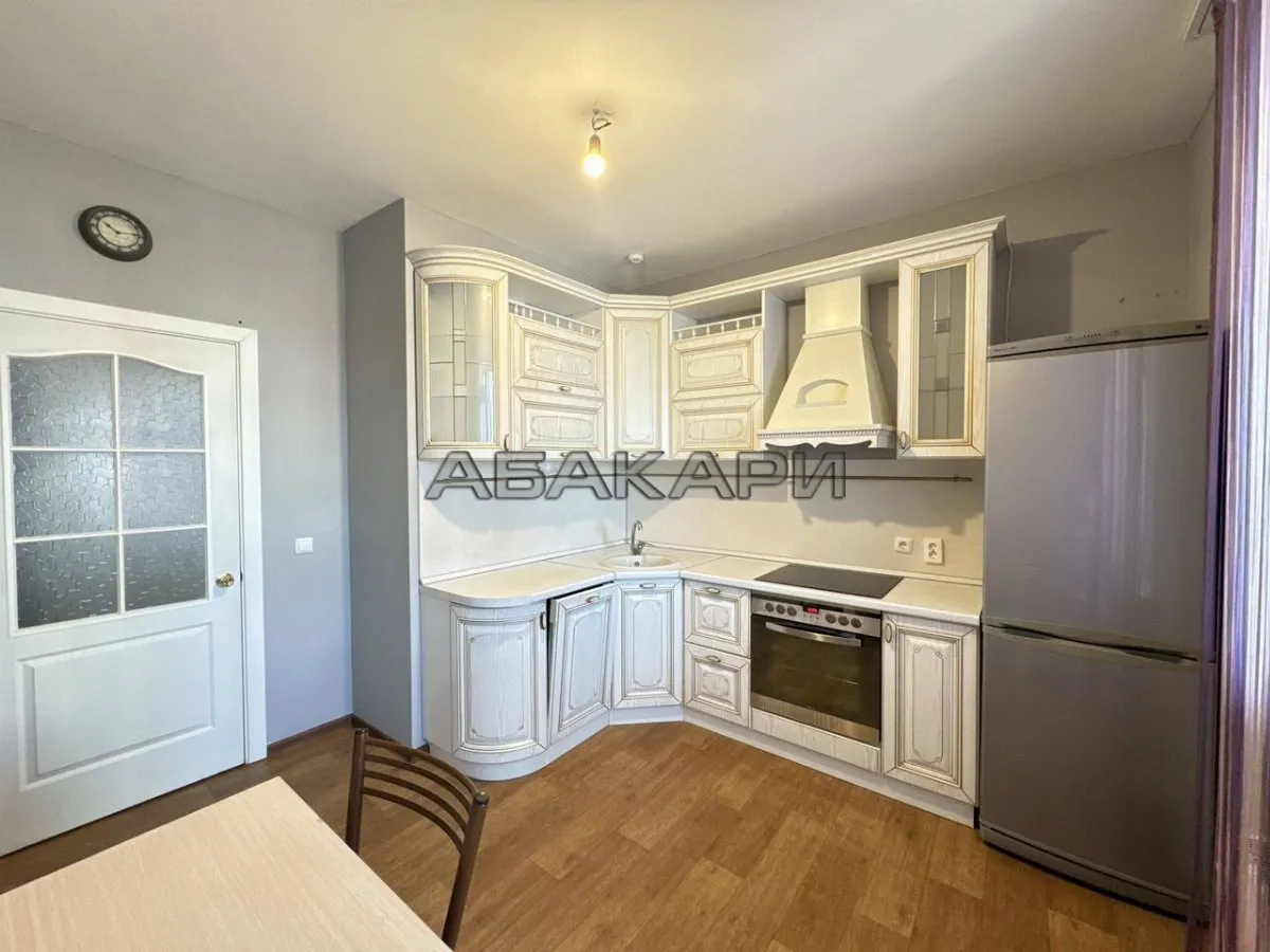 1-комнатная улица Батурина, 36  за 35000 руб/мес фото 1