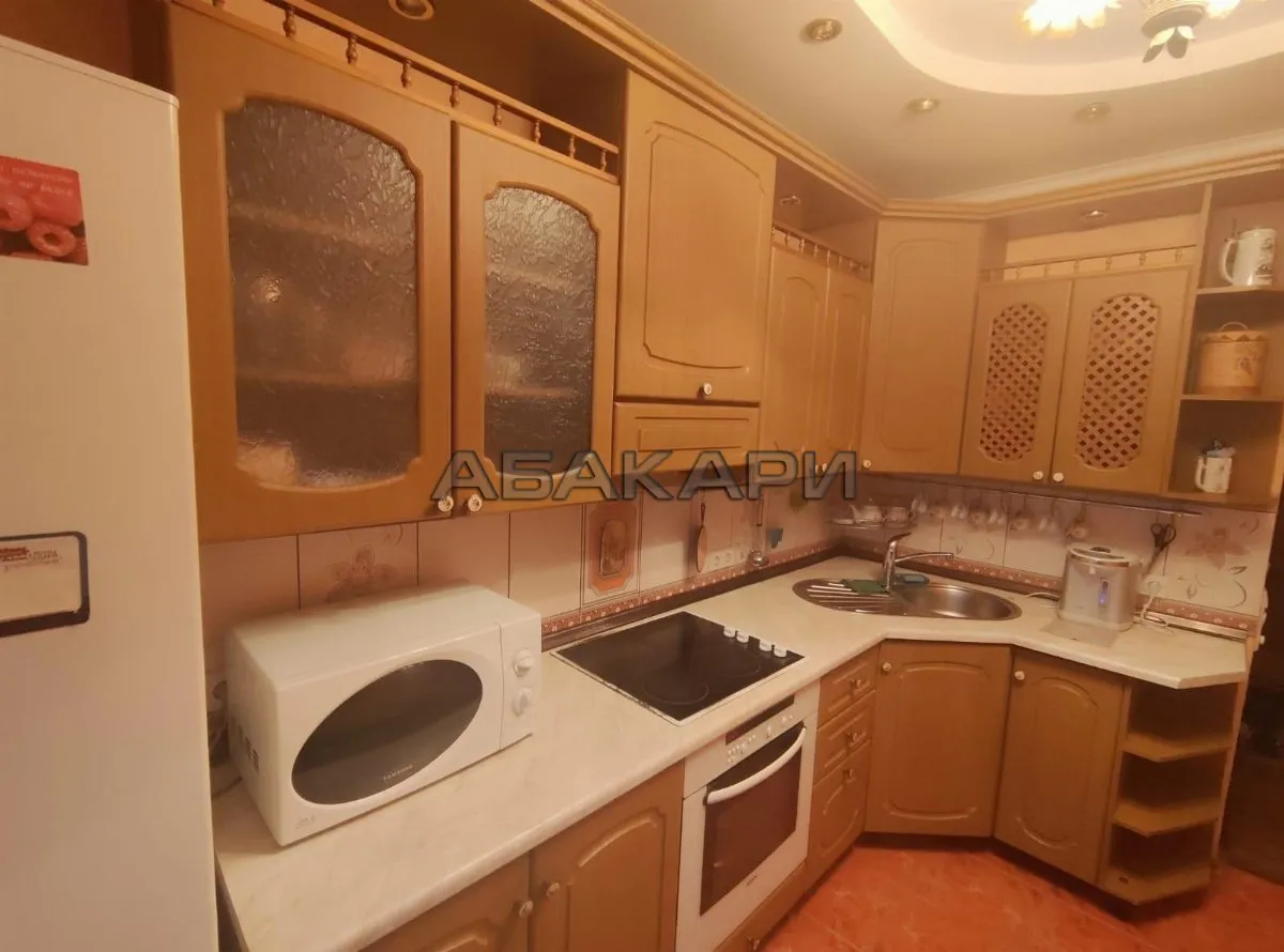 3-комнатная улица Александра Матросова, 30/5 за 42000 руб/мес фото 2 3-комнатная улица Александра Матросова, 30/5 за 42000 руб/мес фото 2