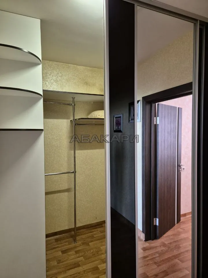 2-комнатная улица 9 Мая, 51  за 33000 руб/мес фото 3