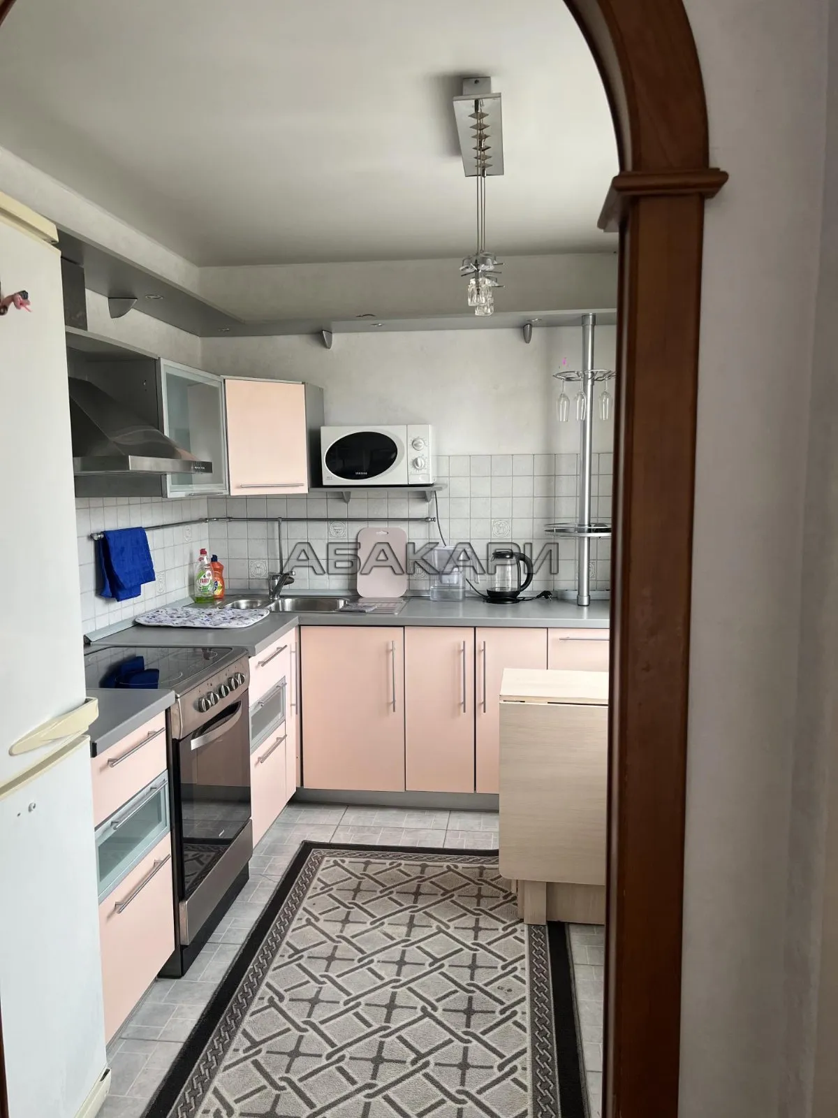 2-комнатная Озёрная улица, 41  за 35000 руб/мес фото 1