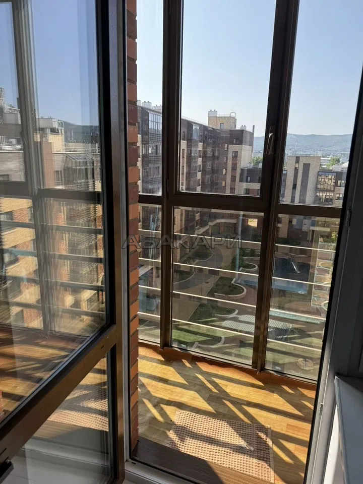 1-комнатная Регатная улица, 4  за 40000 руб/мес фото 12