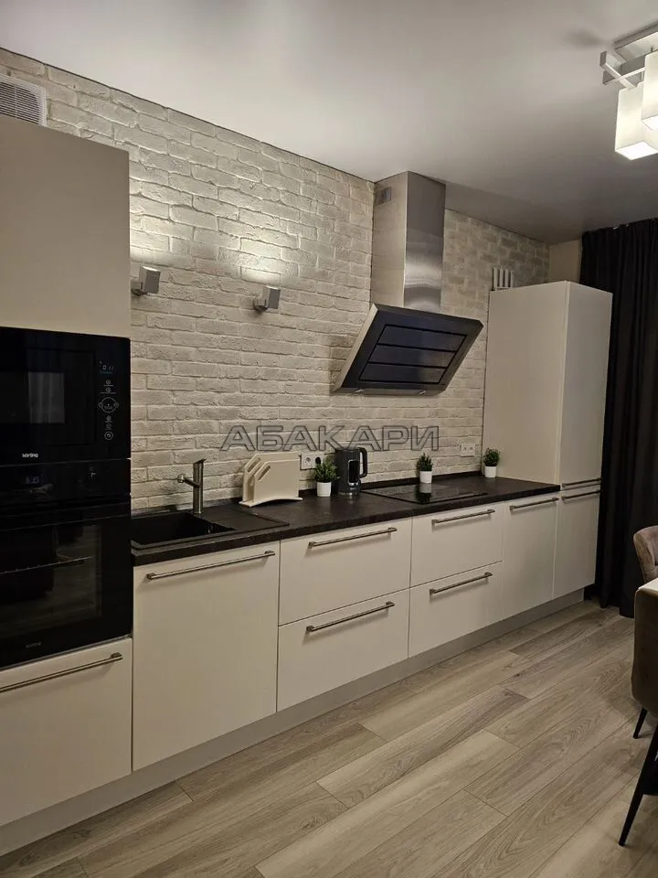 2-комнатная Краснодарская улица, 40/3  за 65000 руб/мес фото 3