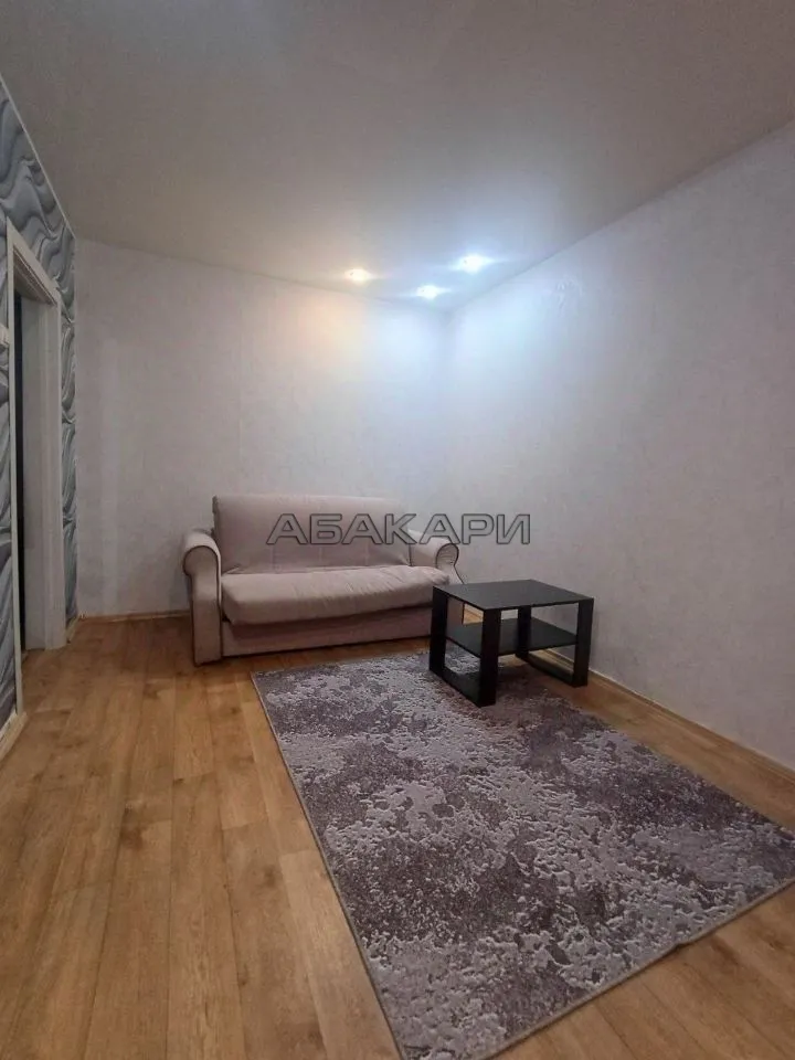 1-комнатная улица Урицкого, 115  за 32000 руб/мес фото 2