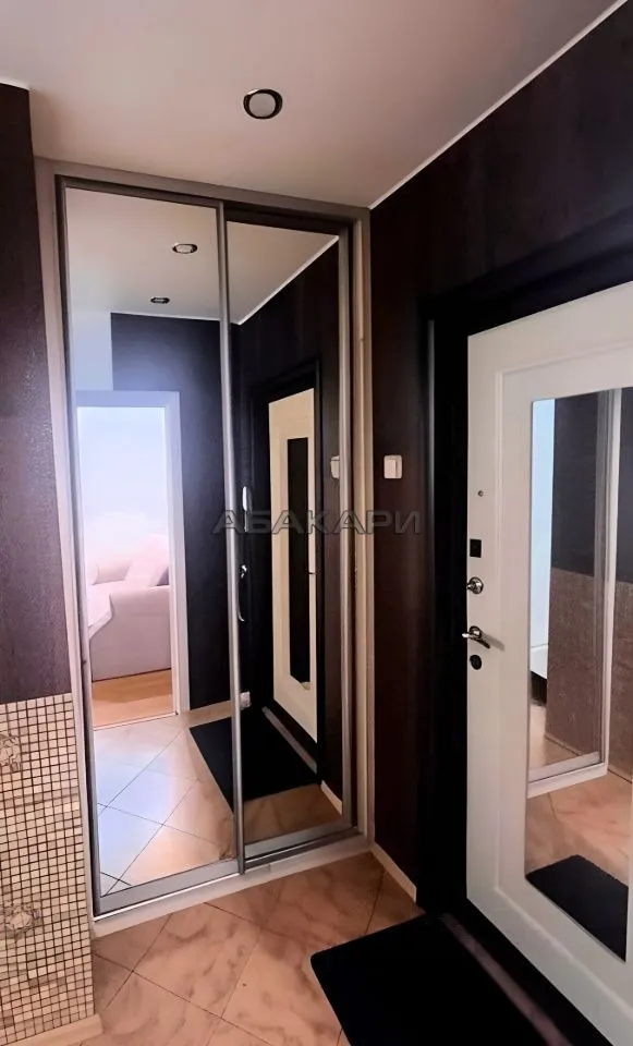 1-комнатная улица Урицкого, 115  за 32000 руб/мес фото 6