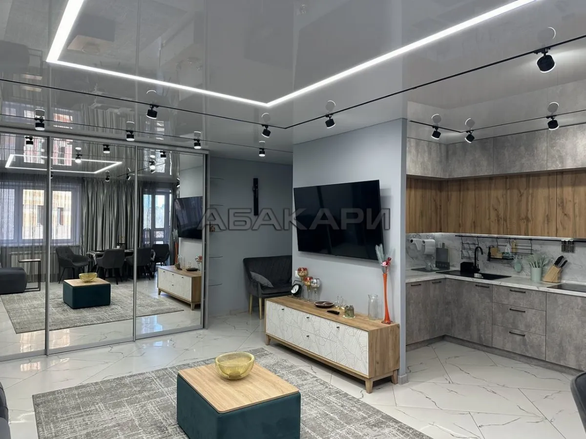 3-комнатная Парусная улица, 3  за 88000 руб/мес фото 8