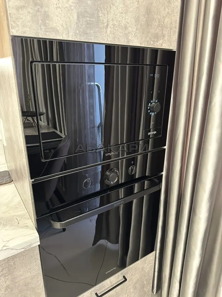 3-комнатная Парусная улица, 3  за 88000 руб/мес фото 14