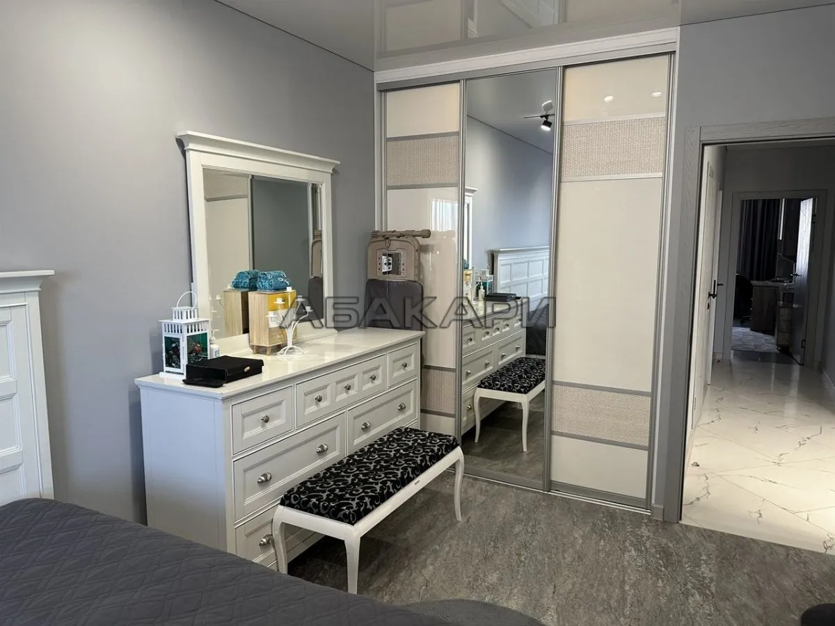 3-комнатная Парусная улица, 3  за 88000 руб/мес фото 19