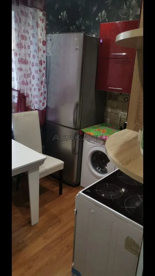 2-комнатная улица 26 Бакинских Комиссаров, 11  за 40000 руб/мес фото 2