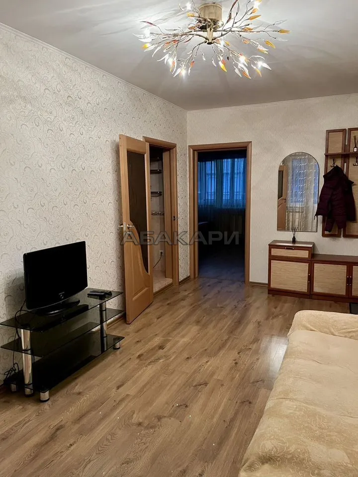 2-комнатная улица Батурина, 20  за 45000 руб/мес фото 5