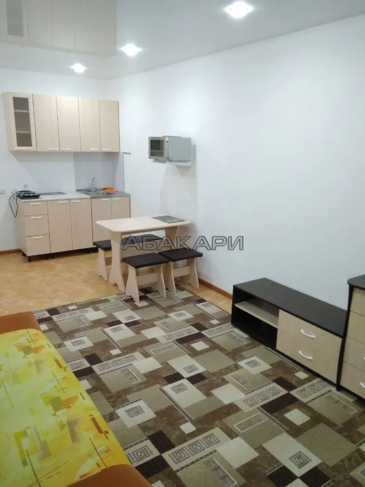 студия улица Карамзина, 8  за 24000 руб/мес фото 1