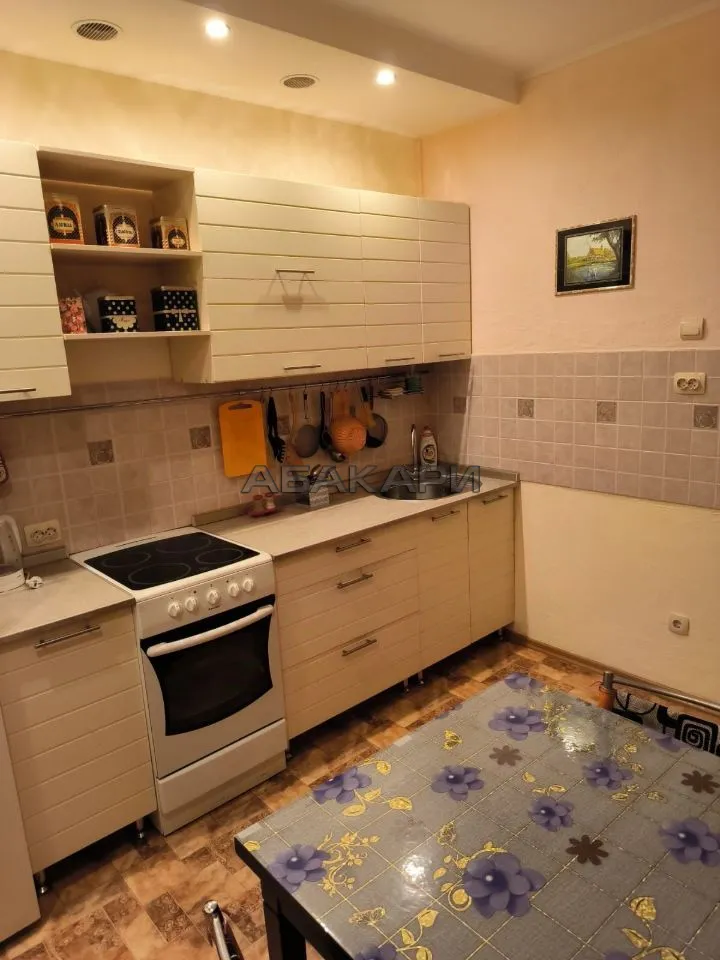 2-комнатная улица Молокова, 27  за 39500 руб/мес фото 1