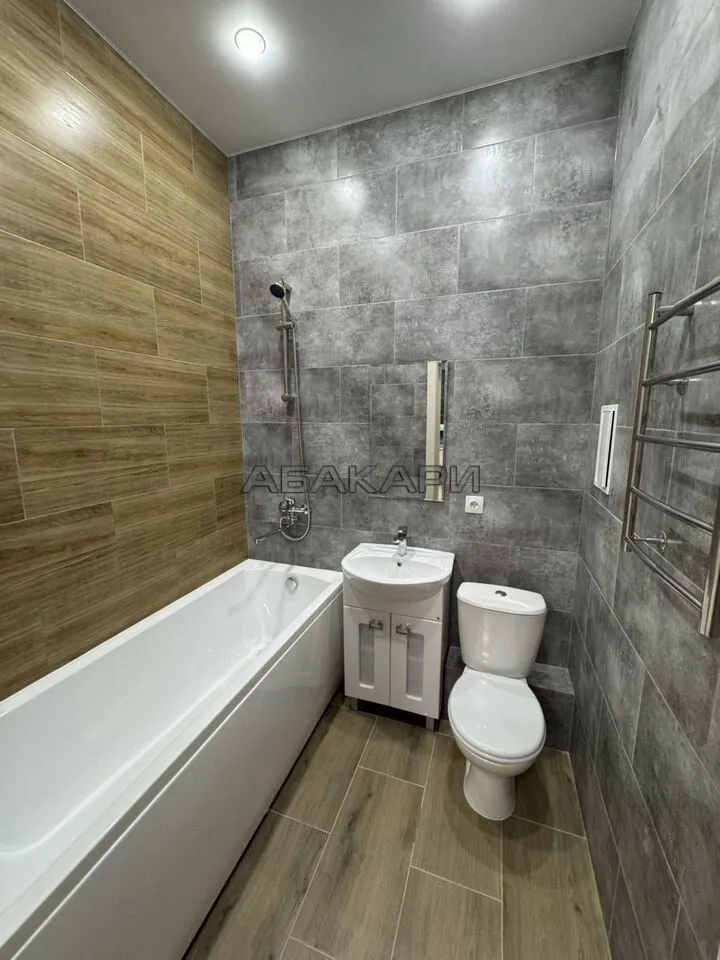 3-комнатная улица Петра Подзолкова, 15Бк4  за 55000 руб/мес фото 10