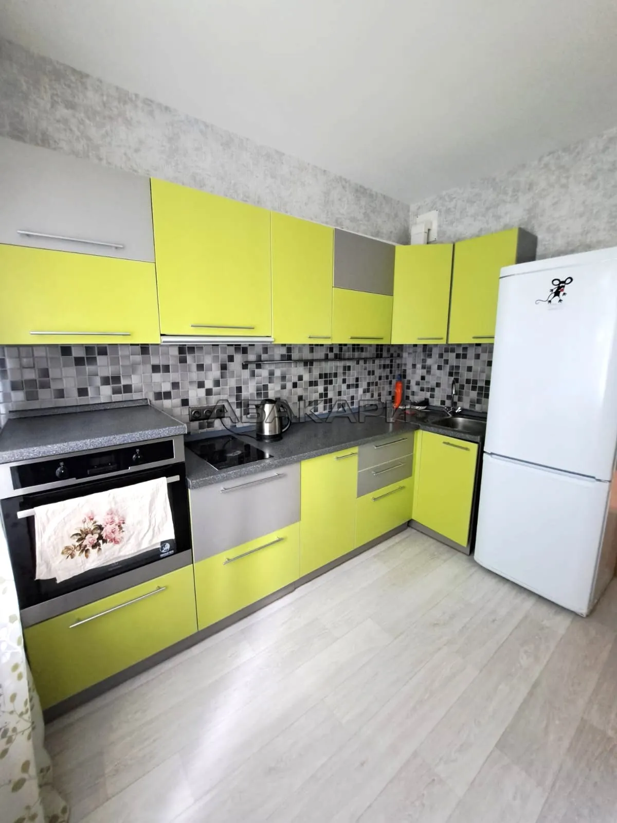 1-комнатная улица 9 Мая, 55  за 38000 руб/мес фото 2