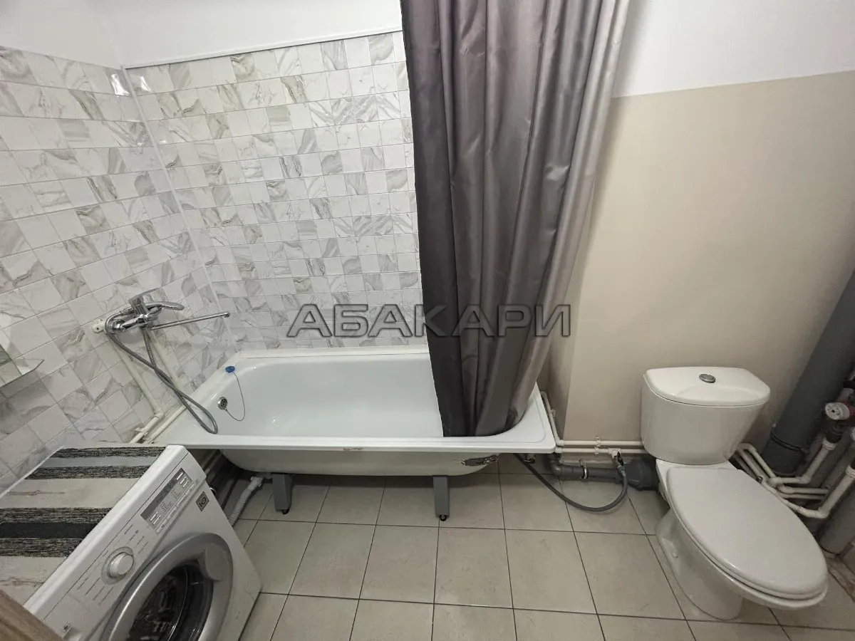 студия улица Петра Подзолкова, 3Б за 35000 руб/мес фото 12 студия улица Петра Подзолкова, 3Б за 35000 руб/мес фото 12