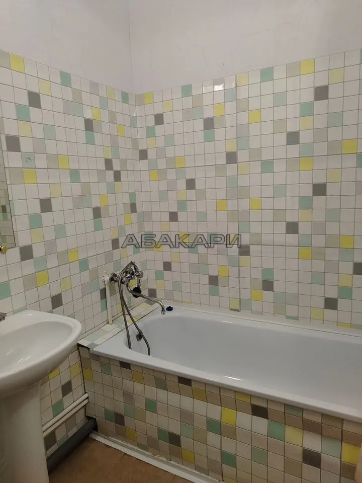 1-комнатная улица Александра Матросова, 32  за 30000 руб/мес фото 6