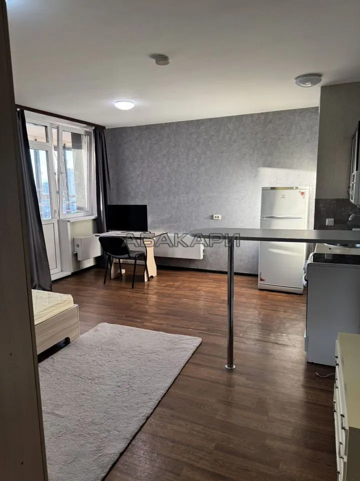 студия улица Авиаторов, 38  за 35000 руб/мес фото 1