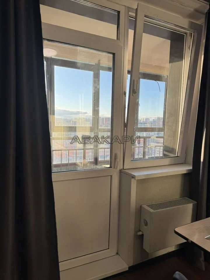 студия улица Авиаторов, 38  за 35000 руб/мес фото 9