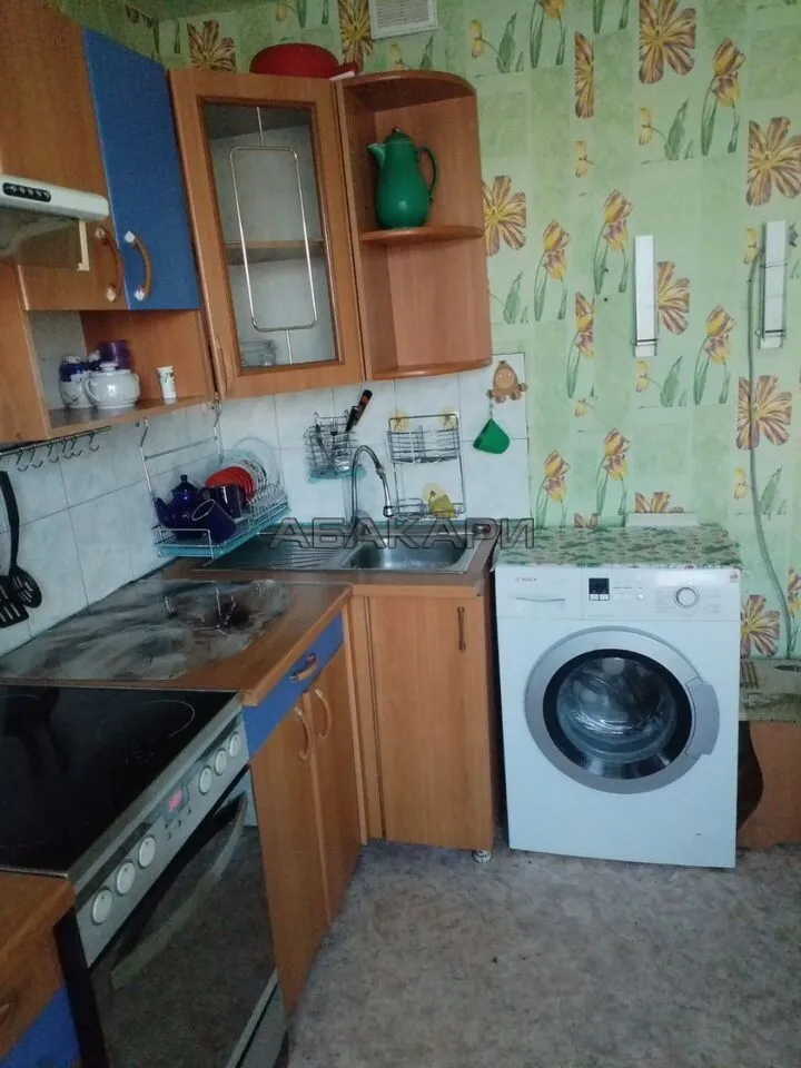 3-комнатная Краснодарская улица, 3  за 35000 руб/мес фото 1