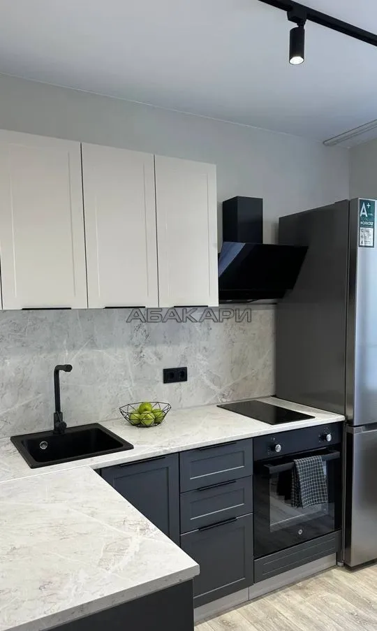 1-комнатная Октябрьская улица, 5  за 38000 руб/мес фото 2