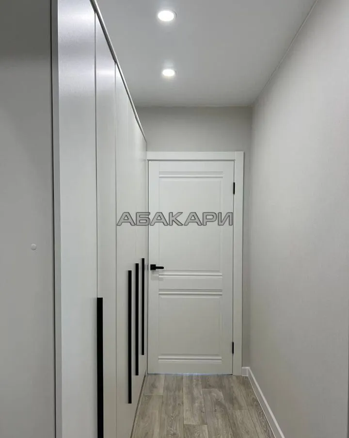 1-комнатная Октябрьская улица, 5  за 38000 руб/мес фото 9