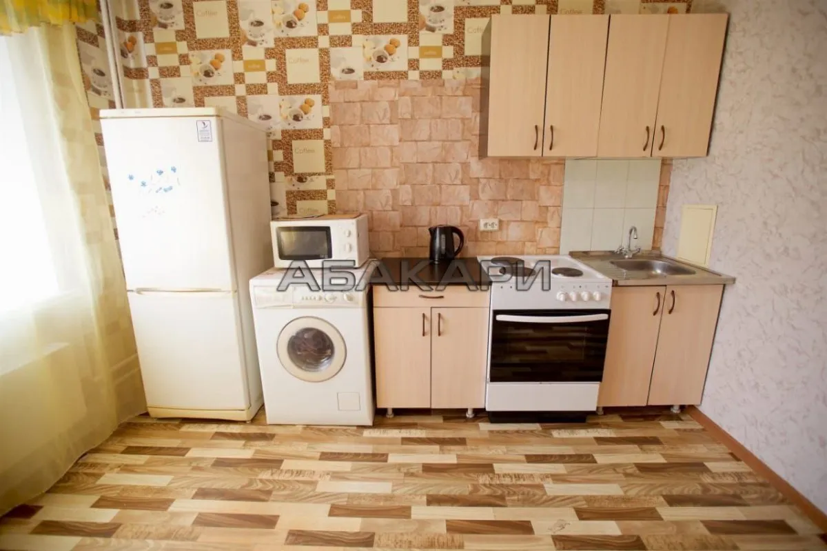 1-комнатная улица Алексеева, 19 за 35000 руб/мес фото 2 1-комнатная улица Алексеева, 19 за 35000 руб/мес фото 2
