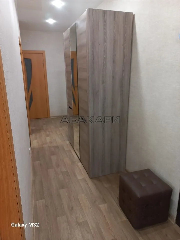 2-комнатная улица Петра Ломако, 16 за 50000 руб/мес фото 9 2-комнатная улица Петра Ломако, 16 за 50000 руб/мес фото 9