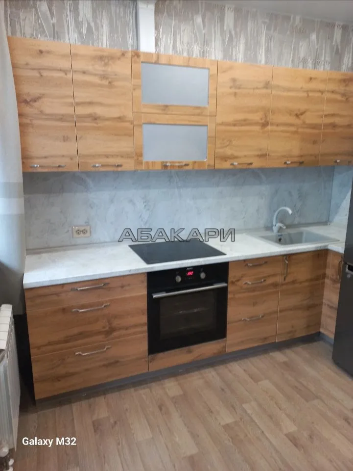 2-комнатная улица Петра Ломако, 16 за 50000 руб/мес фото 1 2-комнатная улица Петра Ломако, 16 за 50000 руб/мес фото 1