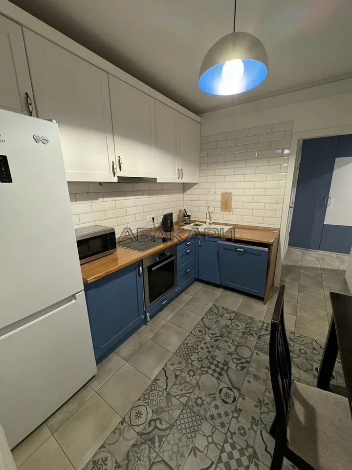 2-комнатная Караульная улица, 46  за 40000 руб/мес фото 1