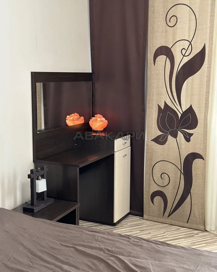 2-комнатная Крайняя улица, 2А за 60000 руб/мес фото 7 2-комнатная Крайняя улица, 2А за 60000 руб/мес фото 7