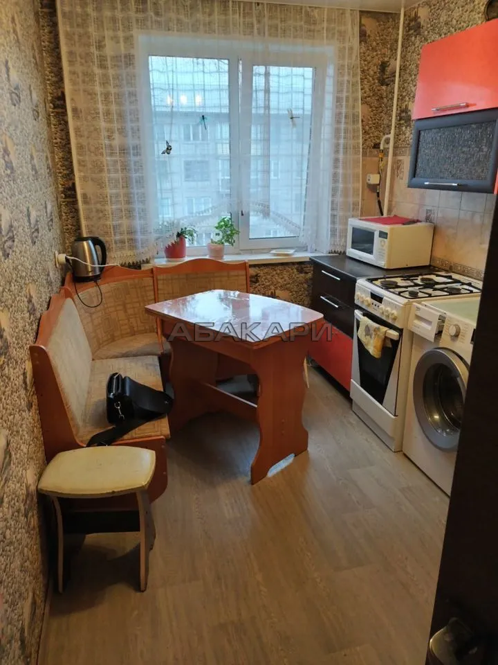 4-комнатная Новая улица, 58  за 35000 руб/мес фото 1