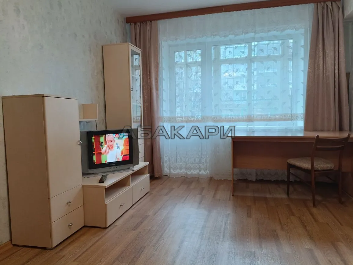 1-комнатная Пролетарская улица, 1  за 28000 руб/мес фото 1
