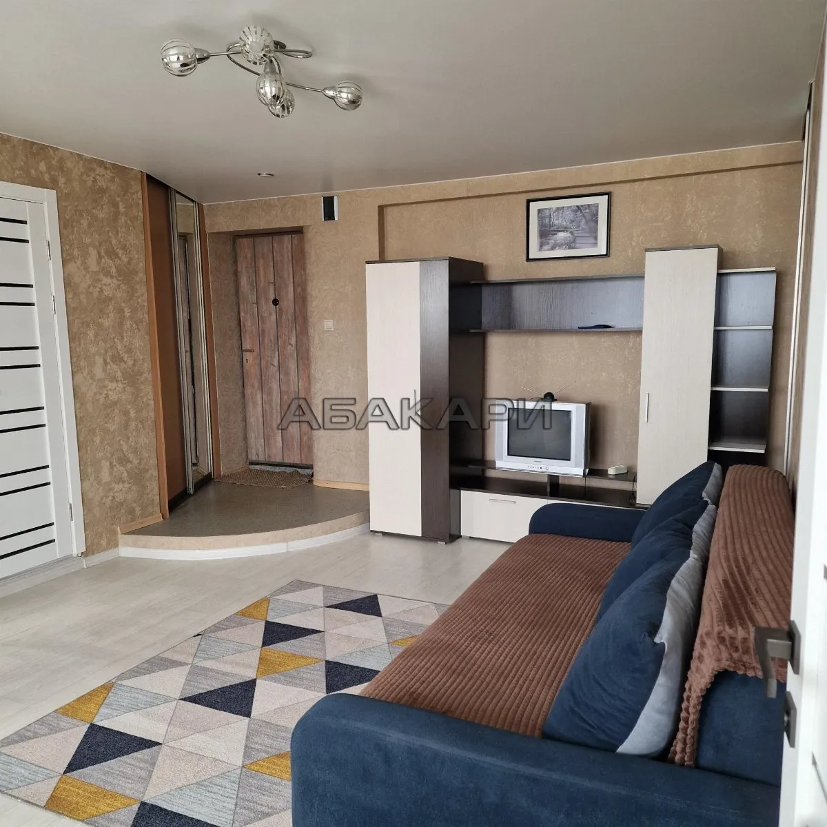 2-комнатная Высотная улица, 1 за 35000 руб/мес фото 1 2-комнатная Высотная улица, 1 за 35000 руб/мес фото 1