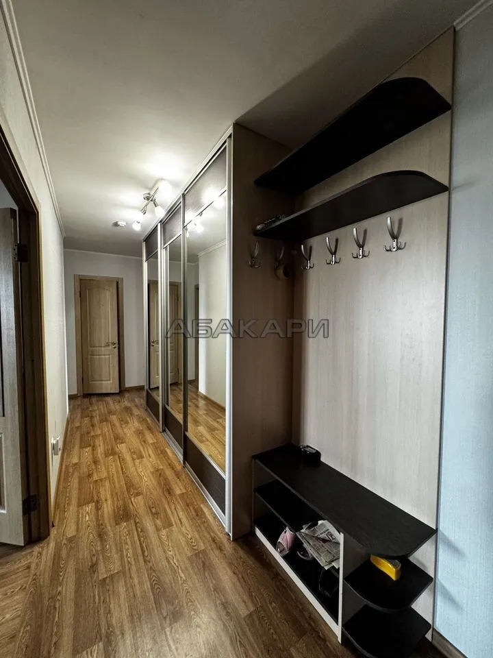 3-комнатная Семафорная улица, 311  за 55000 руб/мес фото 5